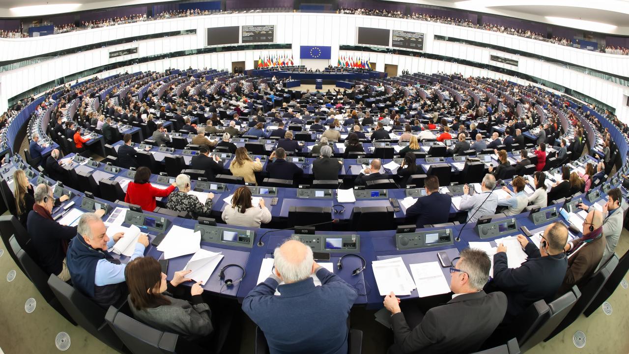 EU-parlamentets talman Roberta Metsola har tidigare varnat för utländska påverkanskampanjer inför EU-valet i juni. Arkivbild.