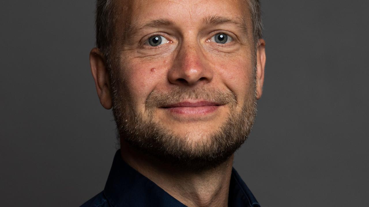 Andreas Bock på  European Council on Foreign Relations, menar att trots att EU:s regelverk i praktiken ger Ungern stort utrymme att göra vad de vill så går det att sätta tryck på landet.