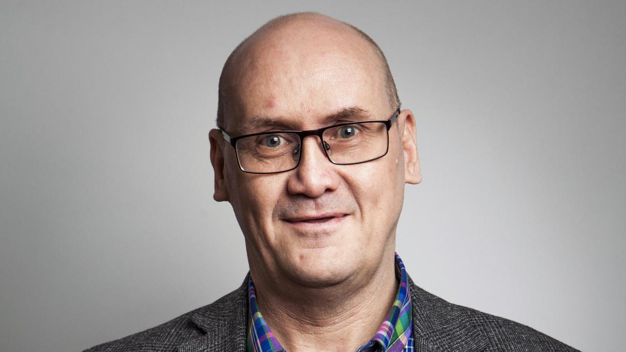 Torbjörn Jonsson, internationellt ansvarig på Fastighetsanställdas Förbund vill se en skärpning av EU:s upphandlingsdirektiv så att offentlig sektor utan hinder kan ställa krav på kollektivavtal vid upphandling.