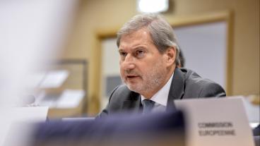 EU:s budgetkommissionär Johannes Hahn menar att det finns sätt att runda ett ungerskt veto. Arkivbild.