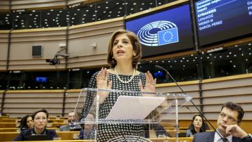 EU:s hälsokommissionär Stella Kyriakides under tisdagens coronadebatt i EU-parlamentet. i Bryssel.