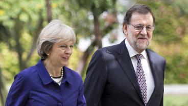 Storbritanniens premiärminister Theresa May träffar sin spanske motsvarighet Mariano Rajoy. Arkivbild.