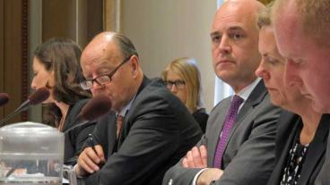 Statsminister Fredrik Reinfeldt under en tidigare EU-nämnd. Onsdagens möte höll per telefon. Arkivbild.