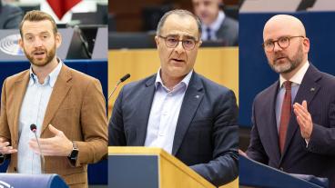 Jakop Dalunde (MP), Ilan De Basso (S) och Charlie Weimers (SD). Arkivbild.