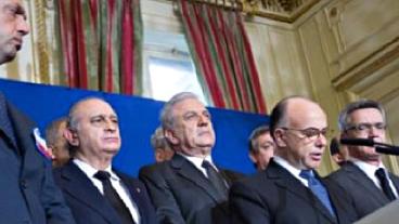 Den franske inrikesministern Bernard Cazeneuve kallade till söndagens informella möte.