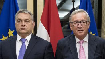 EU-kommissionens ordförande Jean-Claude Juncker och Ungerns premiärminister Viktor Orbán tillhör i dag EPP. Arkivbild.