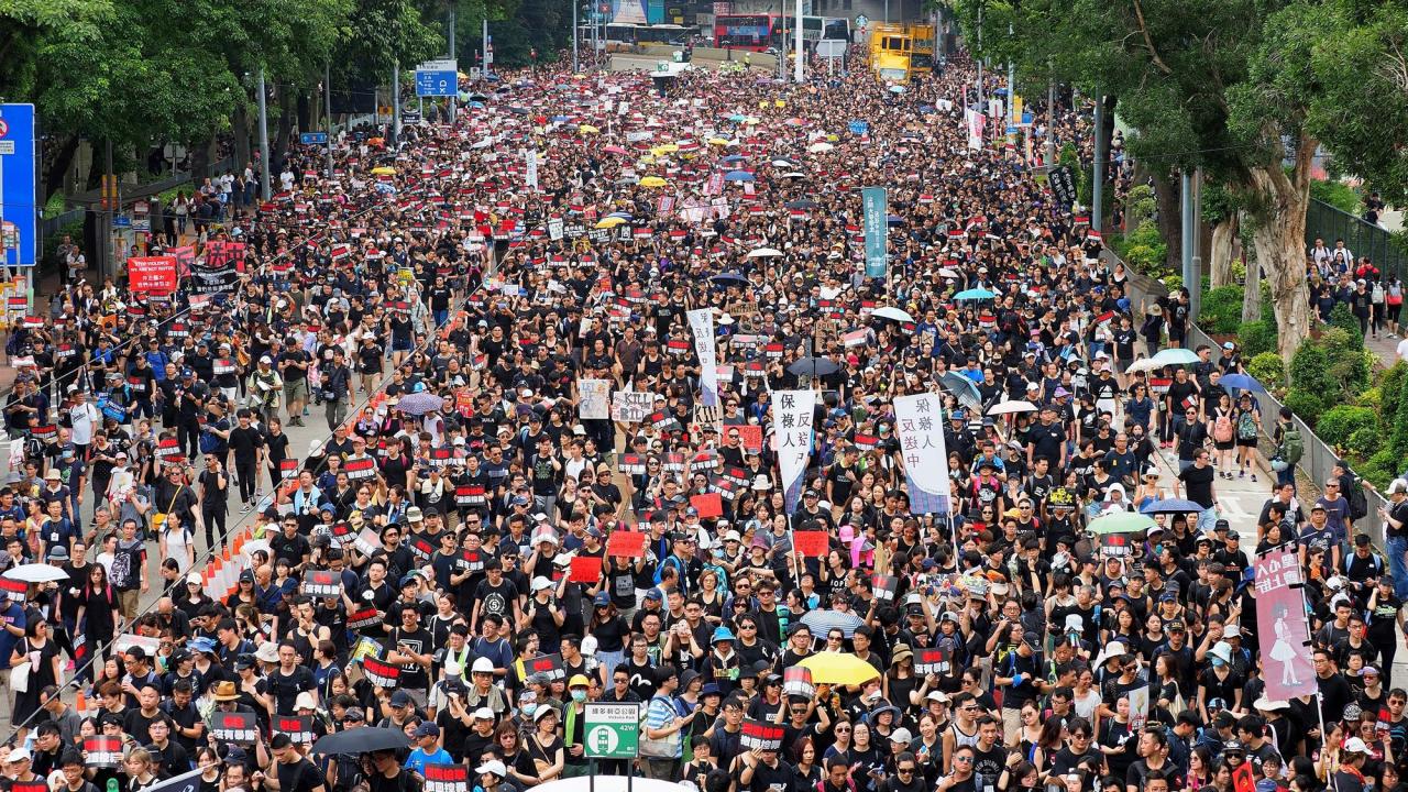 Demonstrationer i Hong Kong 2019 mot regimens lagförslag om att tillåta utlämning av misstänkta brottslingar från Hongkong till Kina.