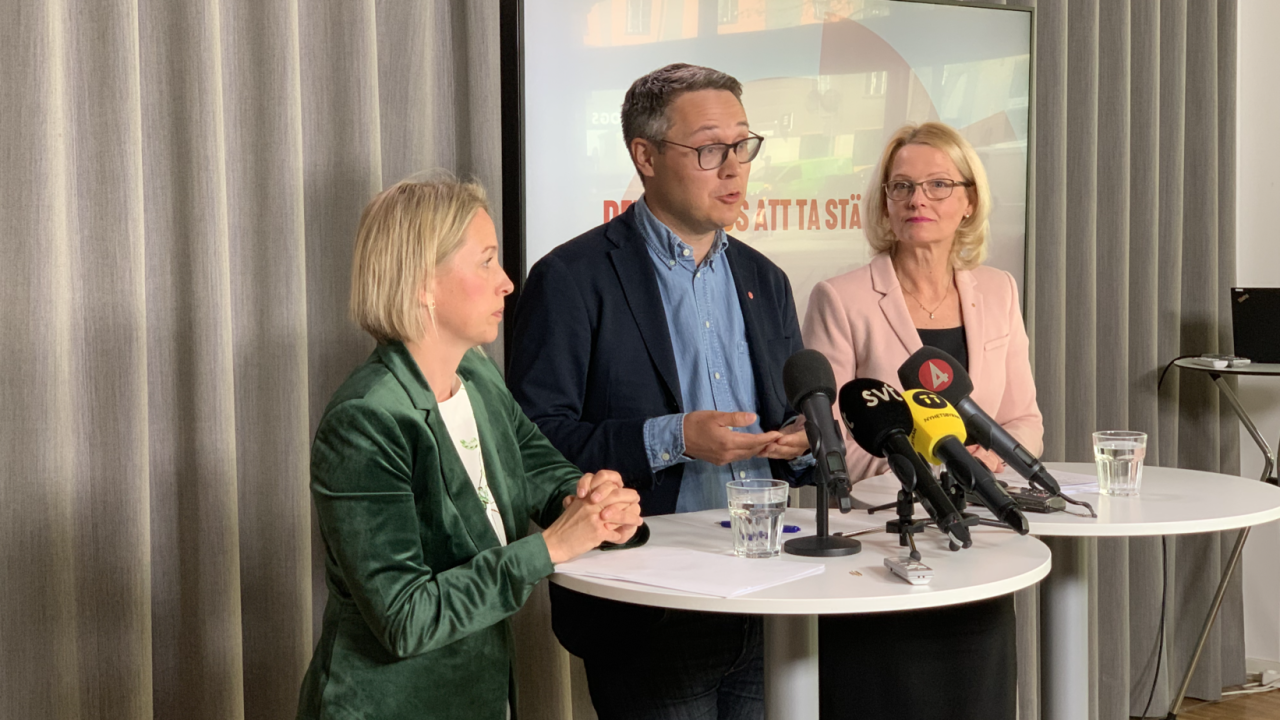 Jytte Guteland, Johan Danielsson och Heléne Fritzon, S-kandidater i EU-valet.