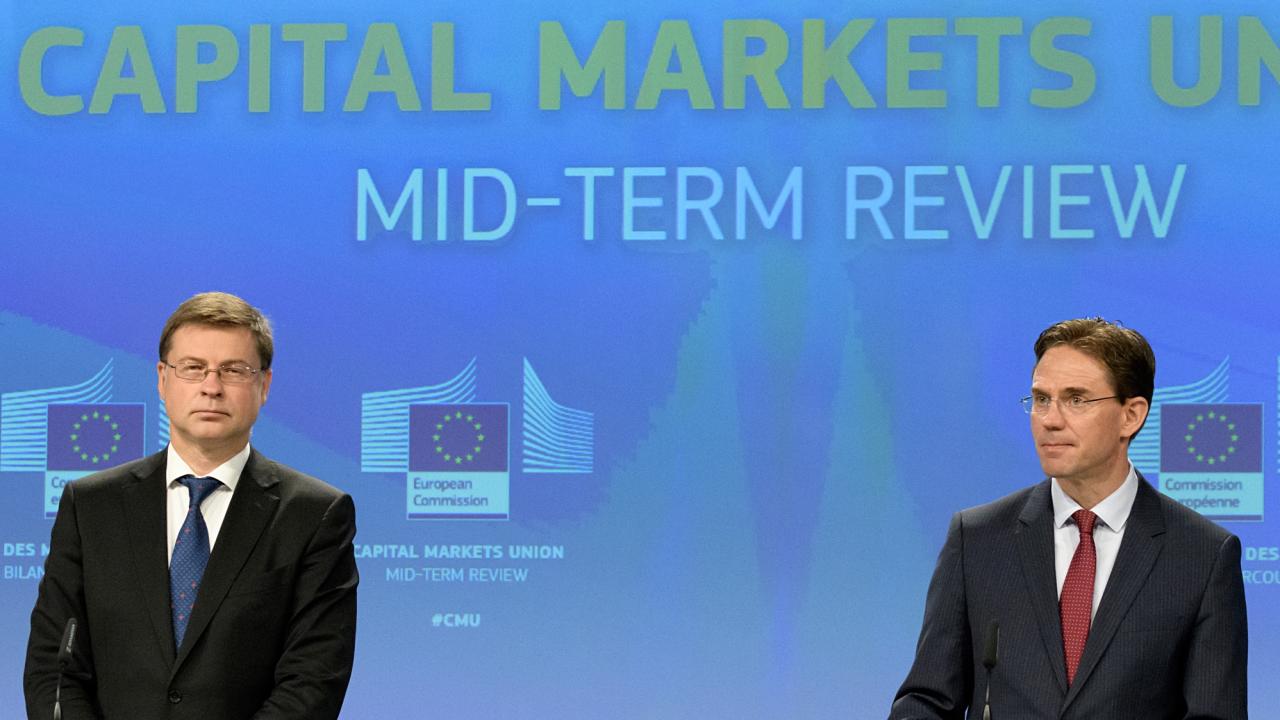 EU-kommissionärer Valdis Dombrovskis och Jyrki Katainen.