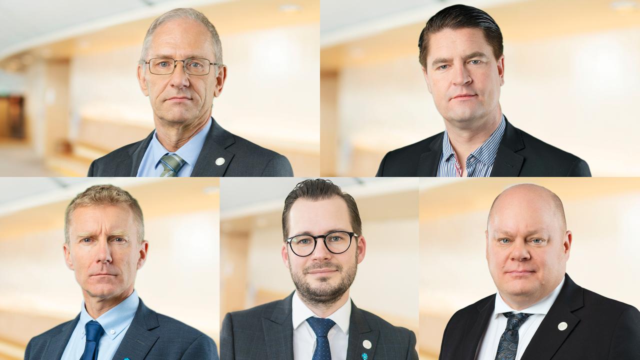 Riksdagsledamöterna Mats Nordberg (SD), Oscar Sjöstedt (SD), Staffan Eklöf (SD), Mattias Bäckström Johansson (SD) och Eric Palmqvist (SD) är kritiska till regeringens agerande i taxonomifrågan. 