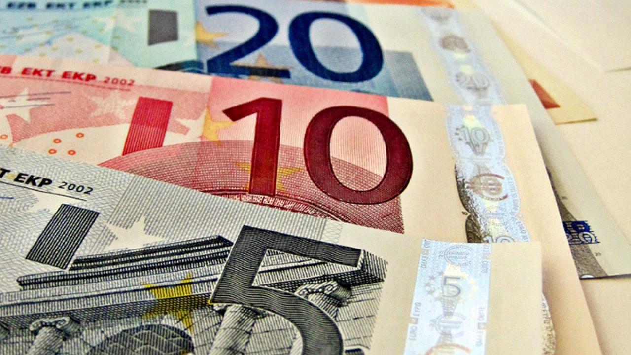 Arkivbild. EU-kommissionen tror att alla EU-länder accepterar transaktionsskatten i slutändan.