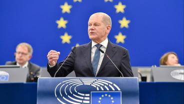 Olaf Scholz på plats i Europaparlamentet