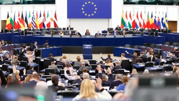 EU-parlamentet fördömer den ungerske premiärministern Viktor Orbáns veto mot att sätta upp en Ukrainafond på 50 miljarder euro.