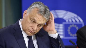 Högerpopulistiska Fidesz leds av den ungerske premiärministern Viktor Orbán som nu måste hitta en ny partigrupp i EU-parlamentet. Arkivbild.