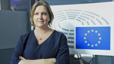 Europaparlamentarikern Karin Karlsbro (L) kommer bojkotta nästa veckas parlamentsmöte i Strasbourg och uppmanar andra politiker att följa hennes exempel. 