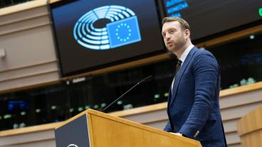 Europaparlamentariker Jakop Dalunde (MP) kallar klubbandet av EU:s nya jordbrukspolitik för decenniets värsta beslut.