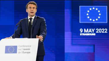 I ett tal på Framtidskonferensen i Strasbourg på Europadagen sade Frankrikes president Emmanuel Macron att han vill se en ny europeisk politisk gemenskap. 