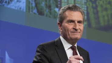 EU:s budgetkommissionär, den tyske kristdemokraten Günther Oettinger. 