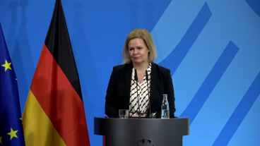 Tysklands socialdemokratiska inrikesminister Nancy Faeser vid fredagens presskonferens med Ylva Johansson.